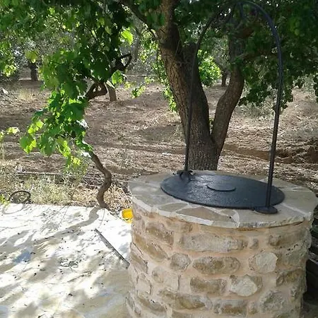 Trullalla فرانكافيلا فونتانا